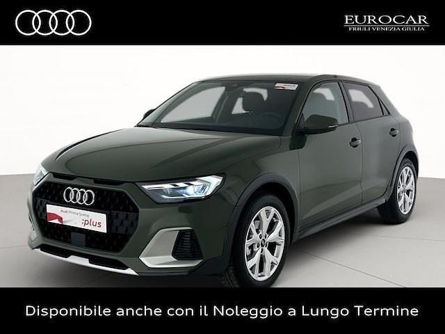Usata Audi A1 Business 116 CV (85 kW) 2025 Verde distretto metallizzato SUV