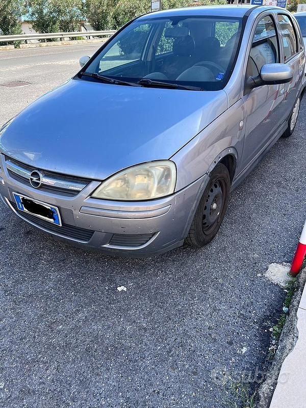 Occasion Opel Corsa 80 ch (58 kW) 2004 Gris Berline