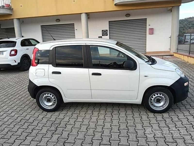 Usata Fiat Panda Pop 80 CV (58 kW) 2018 Bianco Furgone