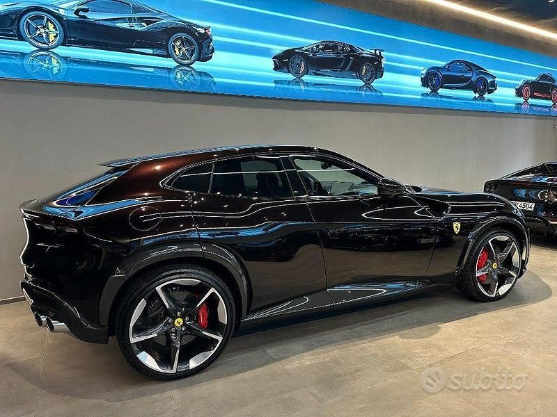 Usata Ferrari Purosangue 718 CV (528 kW) 2024 Nero purosangue metallizzato SUV