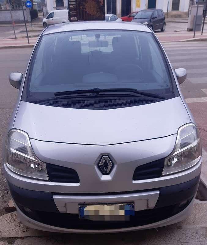 Brugt Renault Grand Modus 75 HK (55 kW) 2008 Sølv MPV