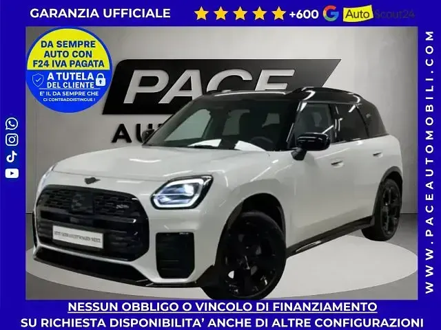 Usata Mini Countryman 163 CV (119 kW) 2025 Bianco pastello SUV