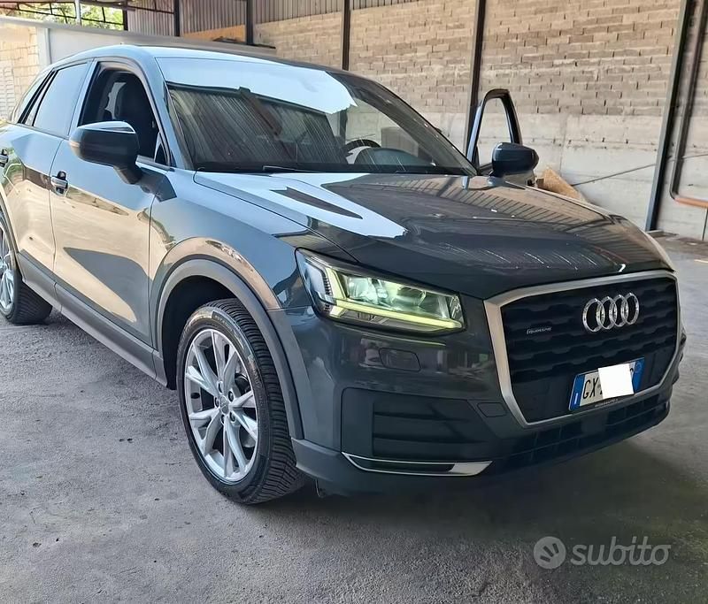 Usata Audi Q2 150 CV (110 kW) 2017 Grigio SUV