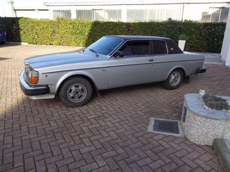 Usata Volvo 262 140 CV (102 kW) 1979 Other Coupé