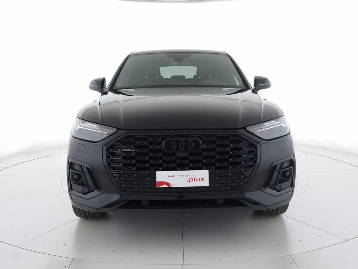 Usata Audi Q5 Sportback Ambiente 204 CV (150 kW) 2023 Nero mito metallizzato SUV