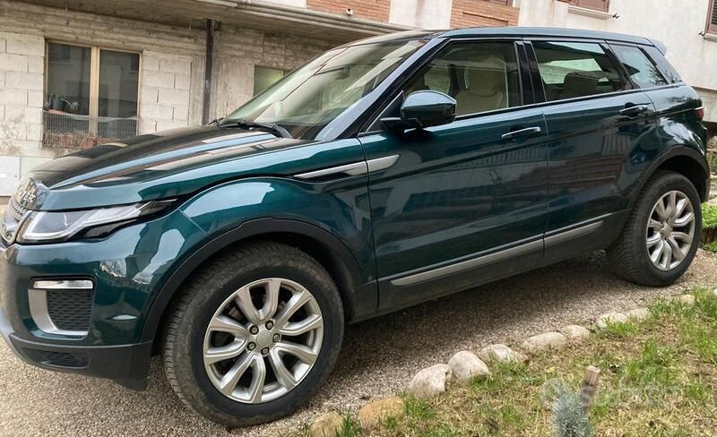 Usata Land Rover Range Rover evoque SE Dynamic 150 CV (110 kW) 2016 Verde SUV