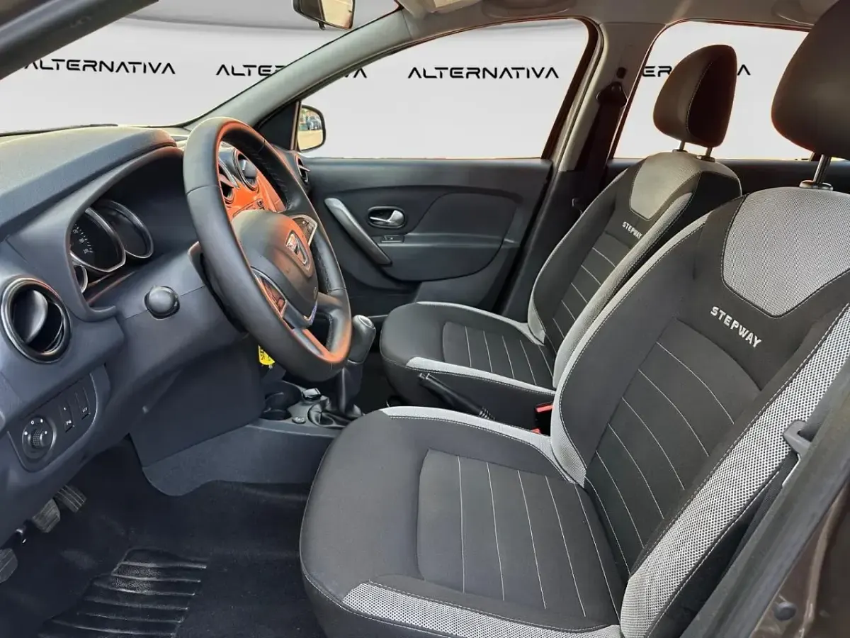 Usata Dacia Sandero 2019 Marrone Utilitaria