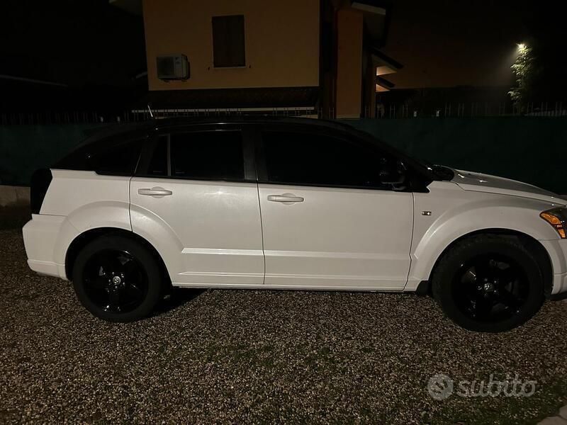 Usata 2010 Dodge Caliber Due volumi | 3900 € (Molto cara) - Immagine 1/4