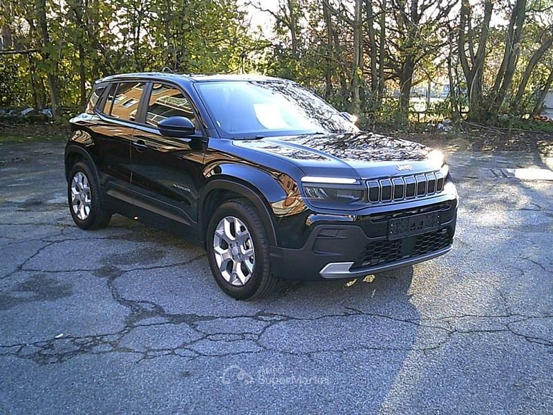 Usata Jeep Avenger Altitude 101 CV (74 kW) 2024 Nero SUV