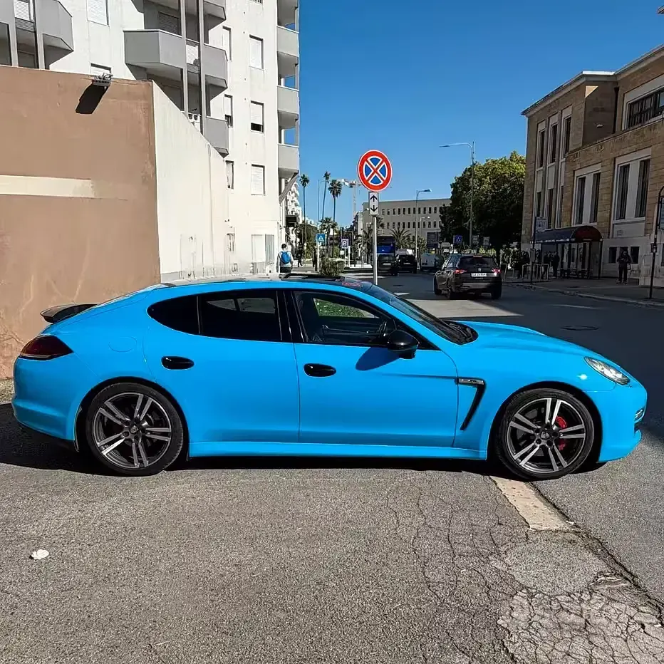 Usata Porsche Panamera Diesel 250 CV (183 kW) 2011 Blu Utilitaria