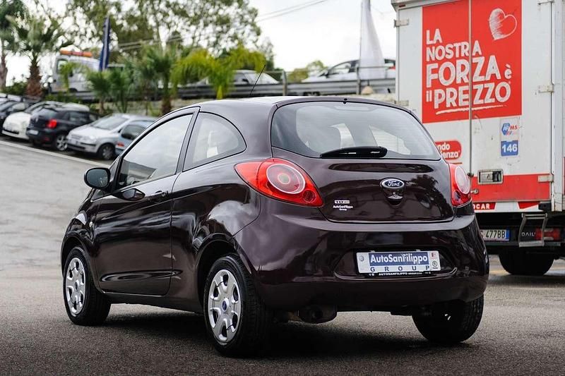 Usata Ford Ka Titanium 75 CV (55 kW) 2011 Bordeaux met Utilitaria