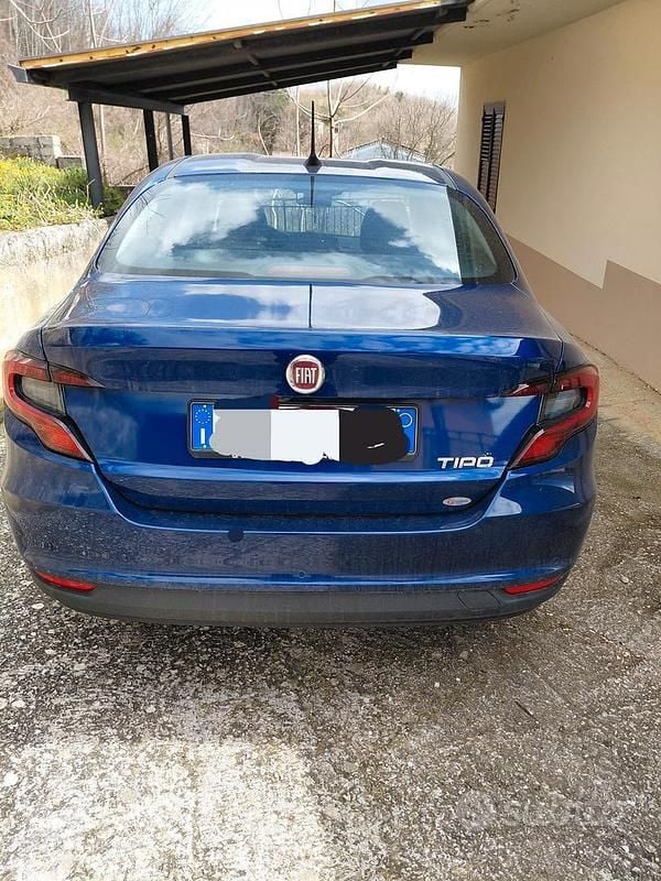 Usata Fiat Tipo 130 CV (95 kW) 2025 Blu Berlina