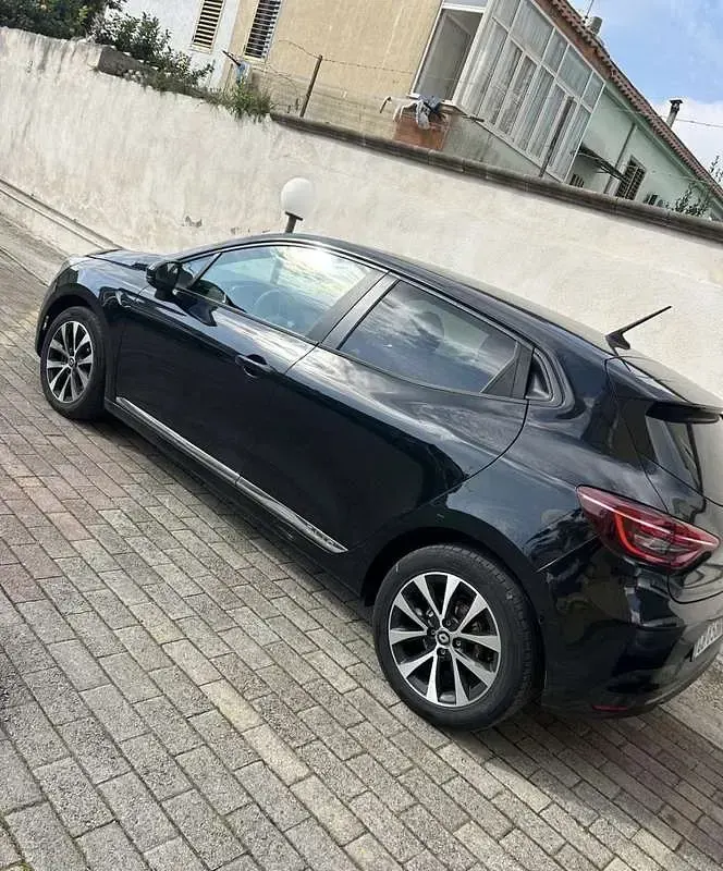 Usata Renault Clio V Intens 86 CV (63 kW) 2020 Berlina