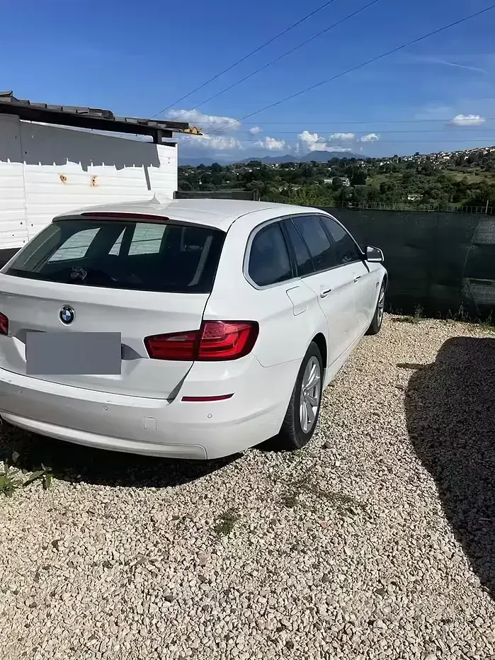 Usata BMW 520 Efficient Dynamics 184 CV (135 kW) 2012 Station wagon