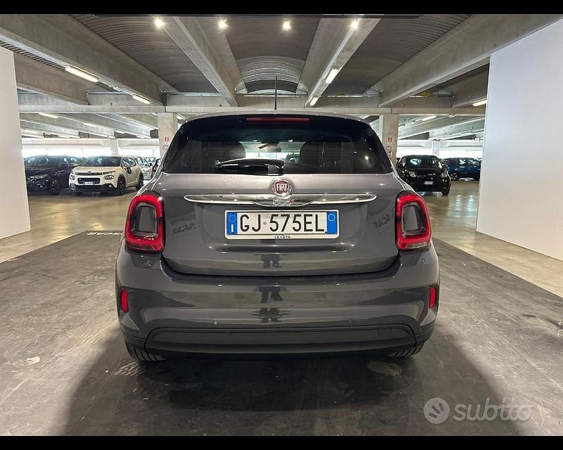 Usata Fiat 130 2022 Grigio Berlina