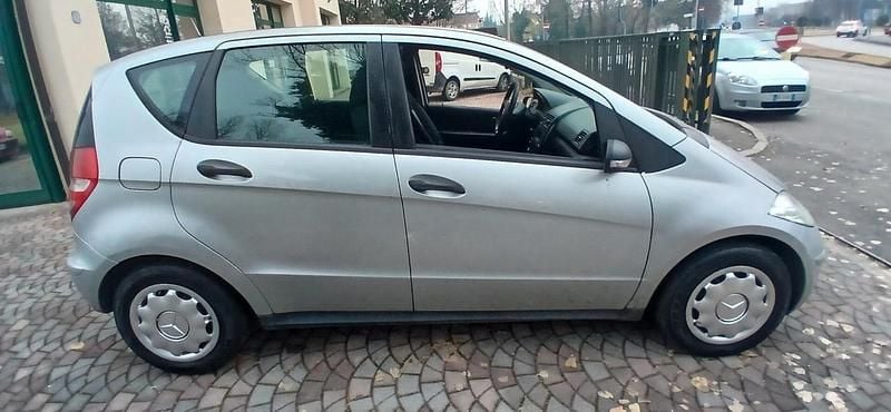 Occasion Mercedes A180 109 ch (80 kW) 2005 Argent Berline