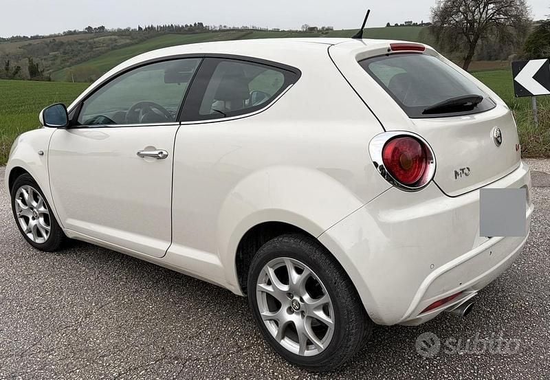 Usata Alfa Romeo MiTo 95 CV (69 kW) 2011 Bianco Utilitaria