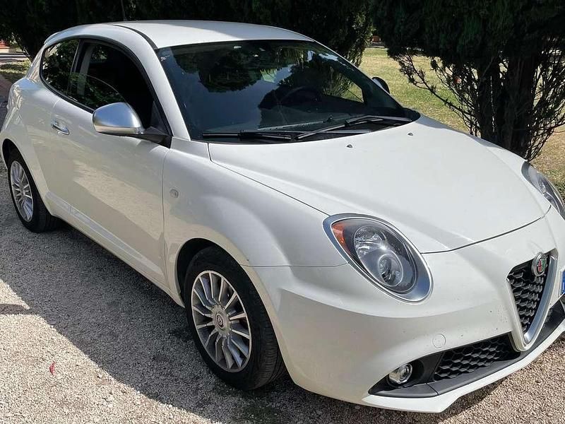 Usata Alfa Romeo MiTo 95 CV (69 kW) 2016 Bianco Utilitaria