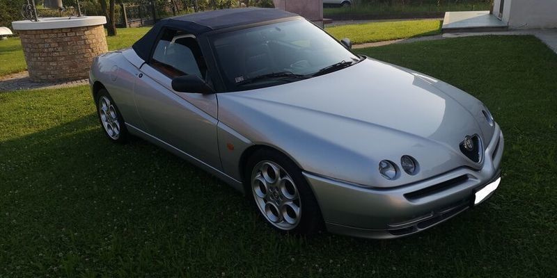 Alfa romeo gtv spider