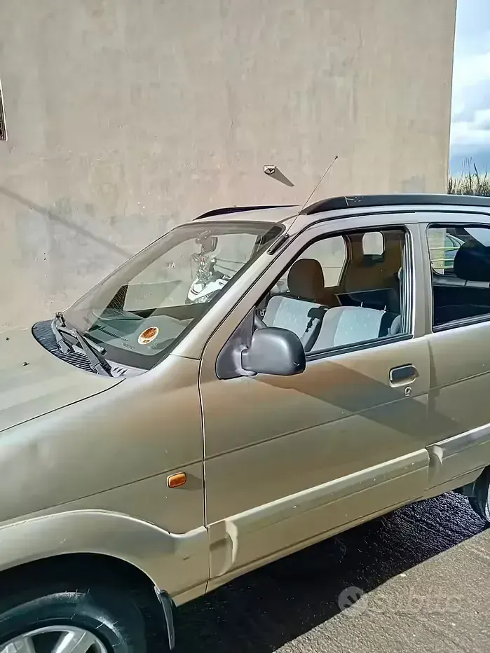 Usata Daihatsu Terios 86 CV (63 kW) 2006 SUV