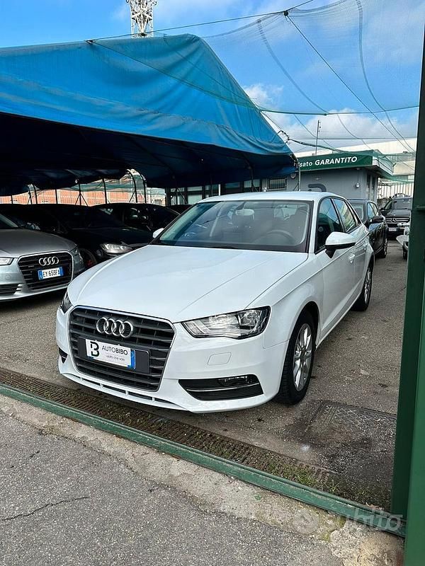Usata Audi A3 Ambition 110 CV (80 kW) 2015 Bianco Berlina
