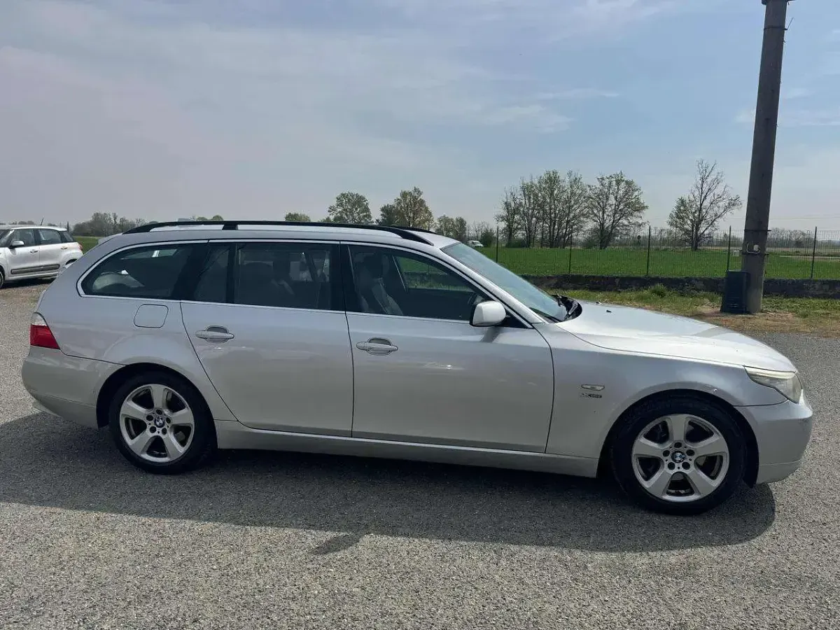 Usata BMW 525 197 CV (144 kW) 2008 Argento Station wagon