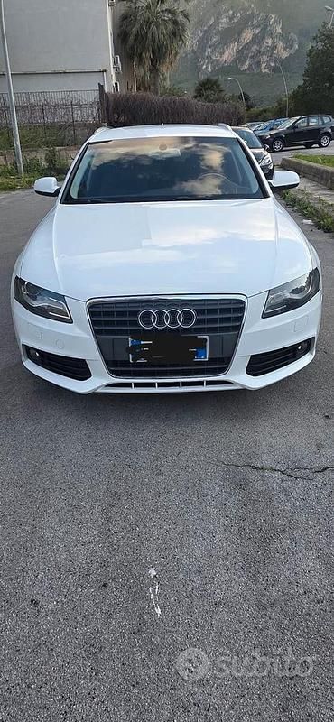 Usata Audi A4 143 CV (105 kW) 2011 Bianco Station wagon