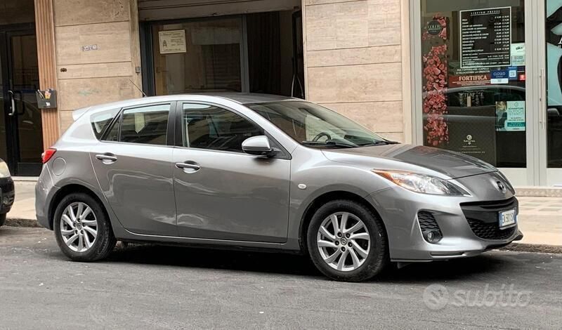 Occasion Mazda 3 116 ch (85 kW) 2011 Gris Berline