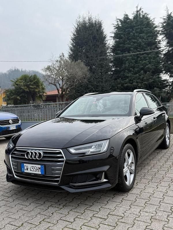 Occasion Audi A4 S-Line 190 PK (139 kW) 2019 Zwart Sedan