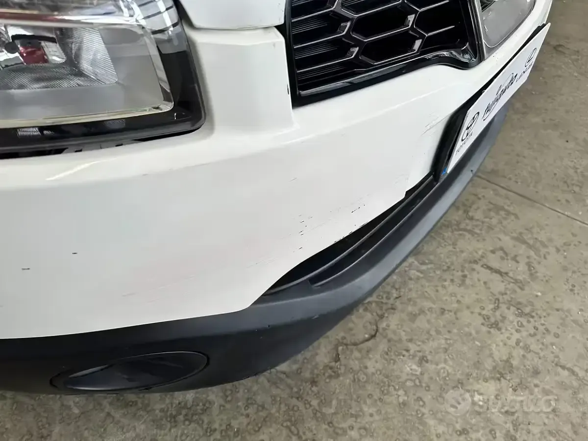 Usata Nissan Qashqai Acenta 131 CV (96 kW) 2013 Bianco SUV