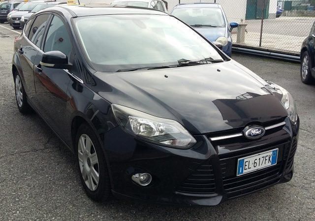 Usata Ford Focus Titanium 125 CV (91 kW) 2012 Nero metallizzato Utilitaria