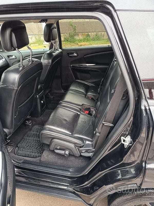 Usata Fiat Freemont Black Code 170 CV (125 kW) 2014 Nero SUV