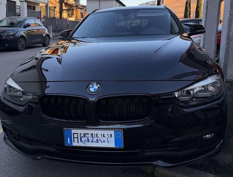 Usata BMW 318 Comfort Edition 150 CV (110 kW) 2016 Station wagon