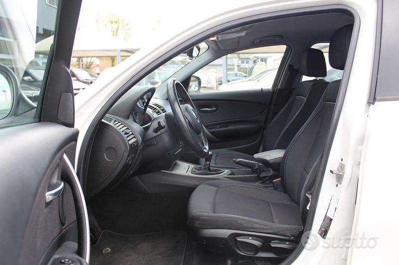 Usata BMW 116 Efficient Dynamics 116 CV (85 kW) 2010 Bianco Utilitaria