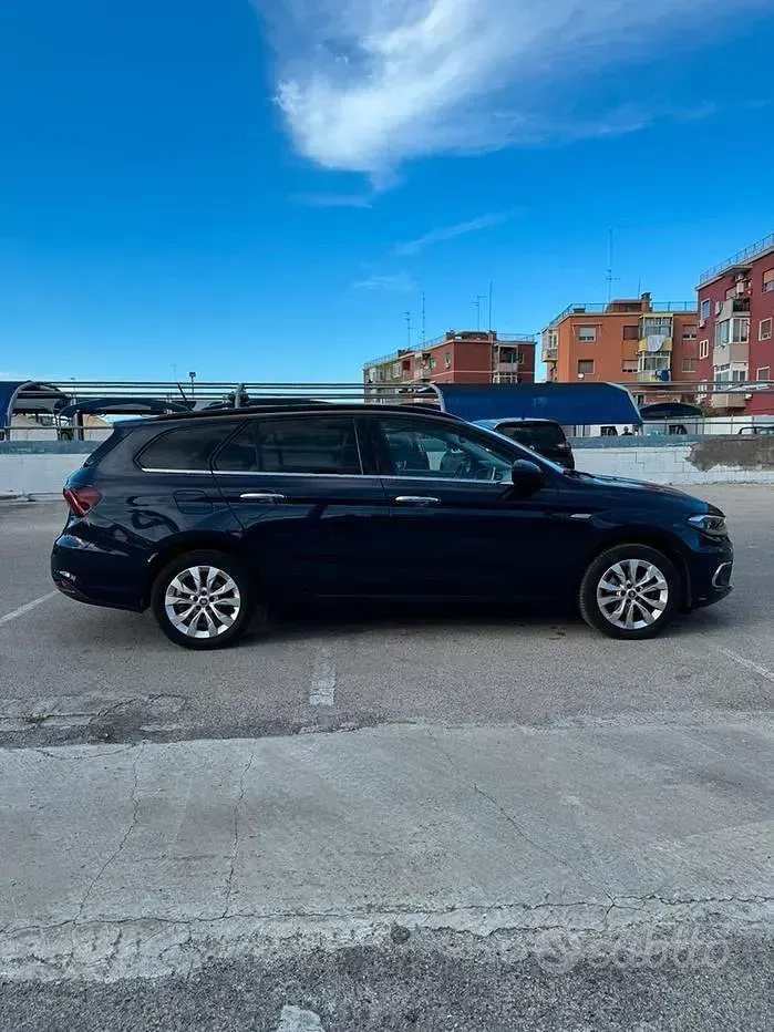 Occasion Fiat Tipo 120 ch (88 kW) 2017 Bleue Break