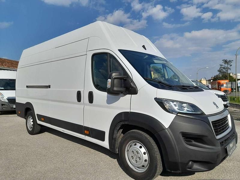 Usata Peugeot Boxer S 140 CV (102 kW) 2021 Bianco Furgone