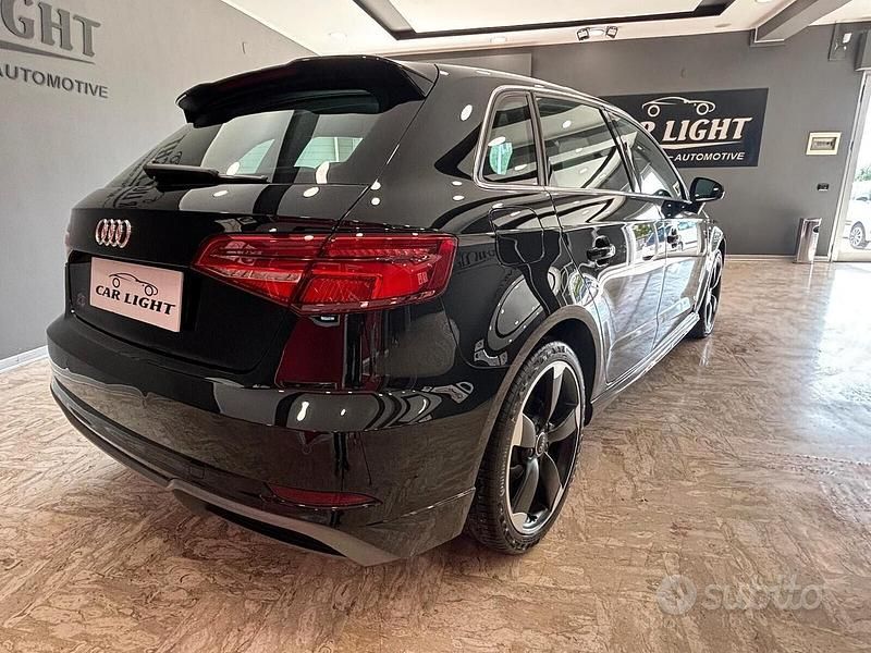 Usata Audi A3 S-Line 150 CV (110 kW) 2019 Nero Berlina