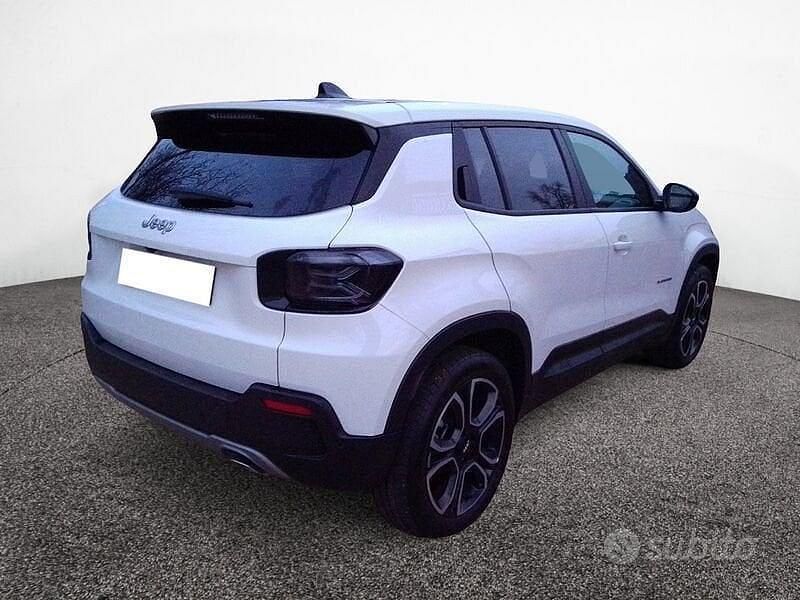 Usata Jeep Avenger Summit 100 CV (73 kW) 2024 Bianco SUV