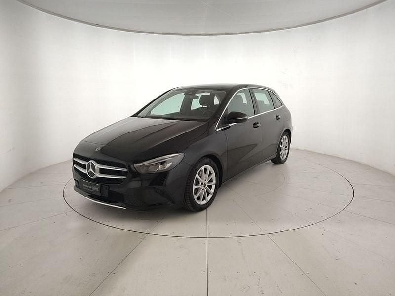 Nero Usata 2022 Mercedes B180 Monovolume | 24.900 € (Super prezzo) - Immagine 1/4