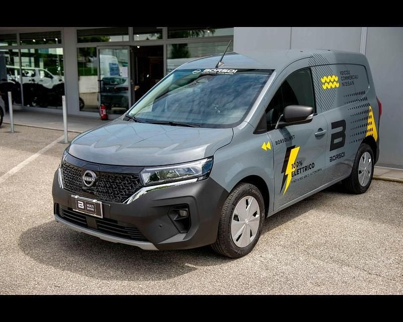 Usata Nissan Townstar 89 kW (122 CV) 2023 Urban grey