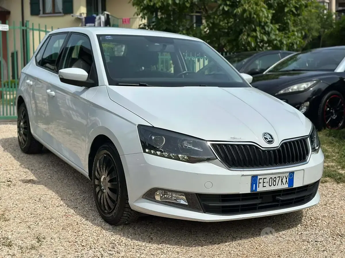 Usata Skoda Fabia Style 75 CV (55 kW) 2016 Bianco Berlina