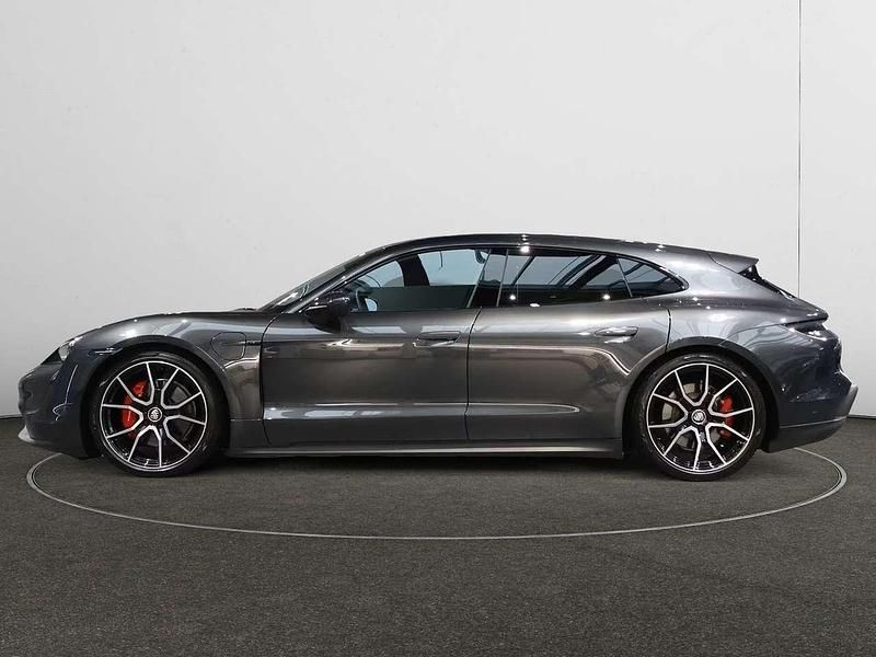 Usata Porsche Taycan Sport Turismo 350 kW (476 CV) 2021 Bianco Berlina