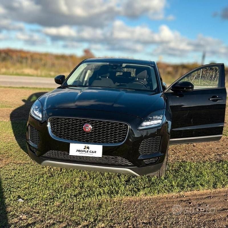 Usata Jaguar E-Pace R-Dynamic 180 CV (132 kW) 2019 Nero SUV