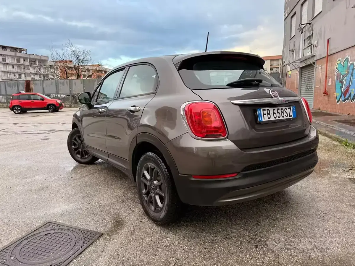 Begagnad Fiat 500X Lounge 95 HK (69 kW) 2017 Brun SUV