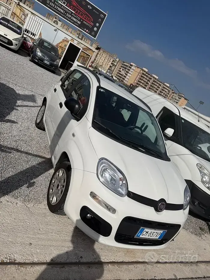 Usata Fiat Panda Easy 69 CV (50 kW) 2013 Bianco Utilitaria