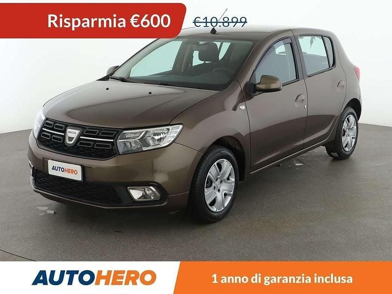 Marrone Usata 2020 Dacia Sandero Comfort Due volumi | 10.299 € (Buon prezzo) - Immagine 1/4