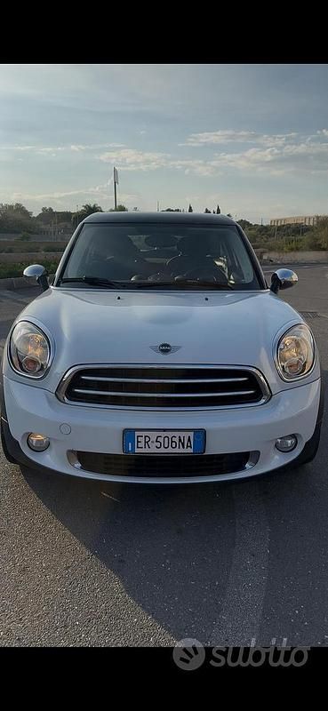 Bianco Usata 2013 Mini Paceman Due volumi | 6800 € (Ottimo prezzo) - Immagine 1/4