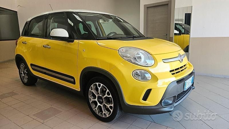 Usata Fiat 500L Trekking 85 CV (62 kW) 2014 Giallo Monovolume