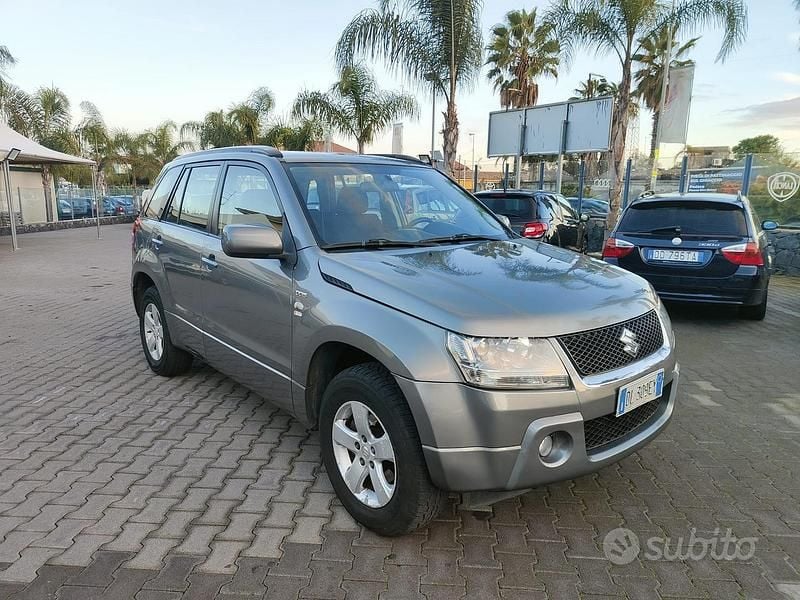 Usata Suzuki Vitara 2007 Grigio Station wagon