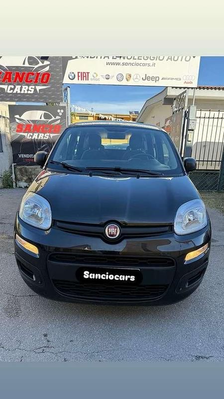 Usata Fiat Panda Connect 69 CV (50 kW) 2020 Nero Utilitaria